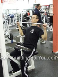 lat pulldown exercise