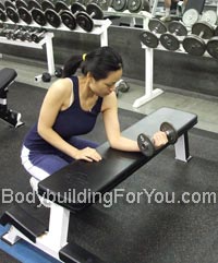 dumbbell wrist curl exercise